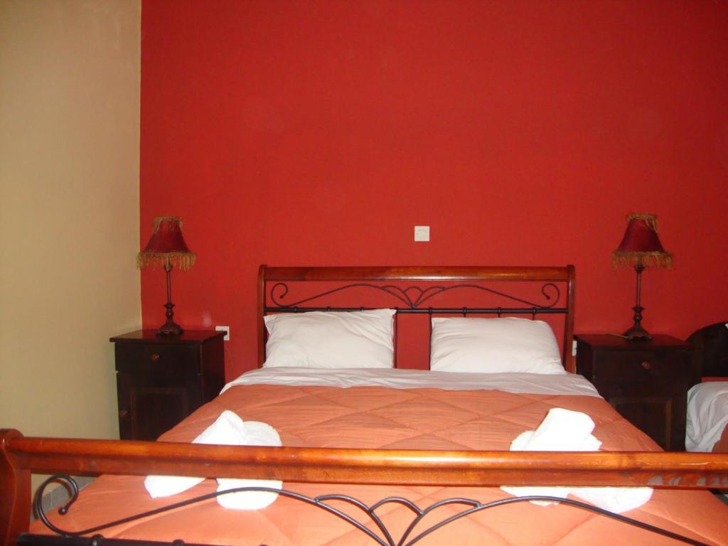 Pírgos Dhiroú Kafiona Guesthouse מראה חיצוני תמונה
