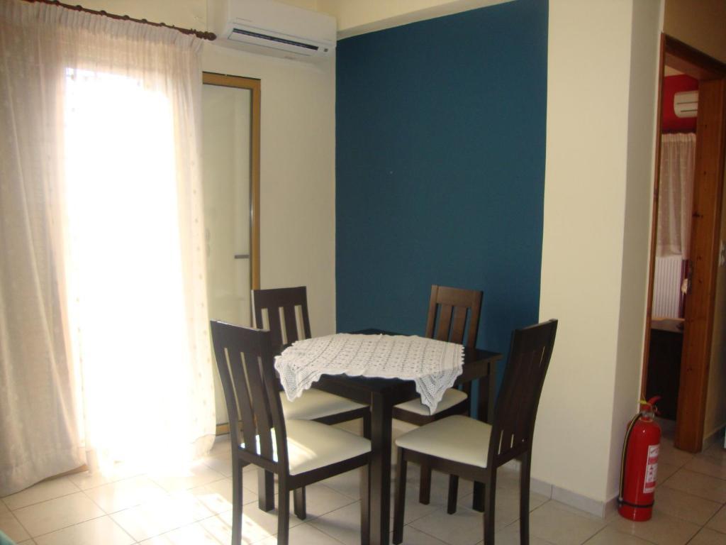 Pírgos Dhiroú Kafiona Guesthouse מראה חיצוני תמונה